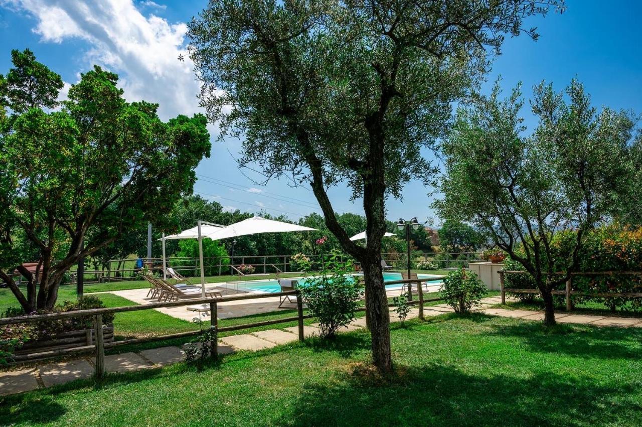 Montenovo Country House Ostra Vetere Exterior foto