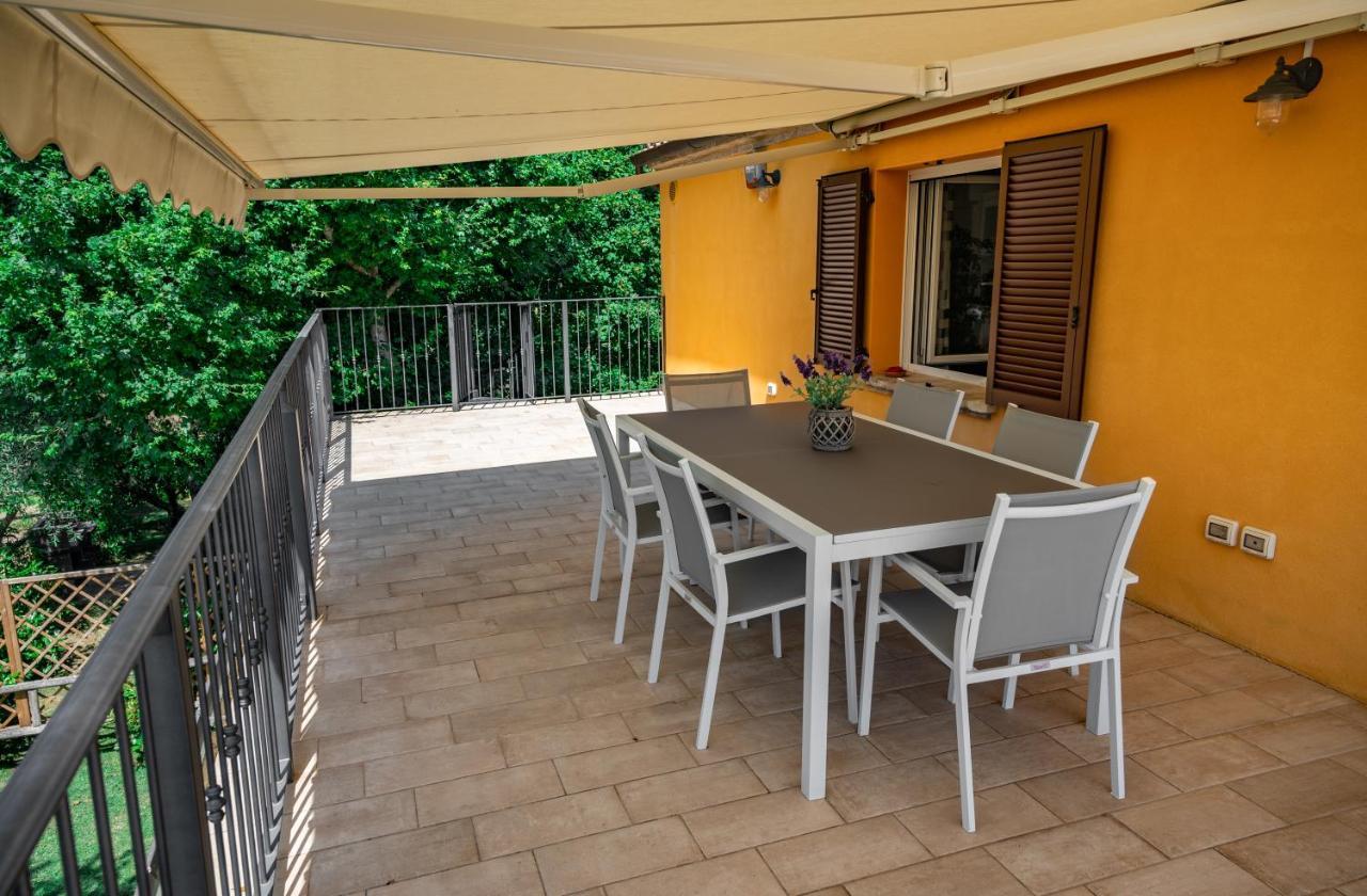 Montenovo Country House Ostra Vetere Exterior foto